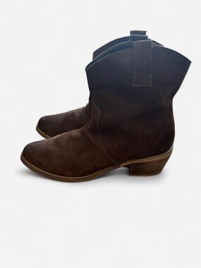 Classic Ankle Boot’s